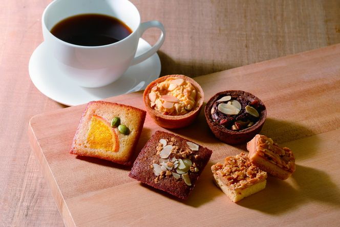 ガトーサンク 12個入り×8箱 菓子 焼き菓子 詰め合わせ セット フィナンシェ フロランタン ブラウニー スイーツ 個包装 プレゼント ギフト 愛知県 日進市