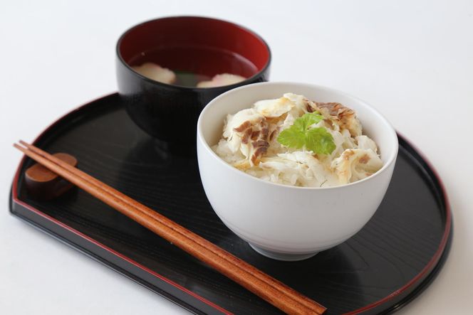 【尾頭付きの縁起物】 活塩焼き鯛（中サイズ） 1匹（約35cm・約550g）