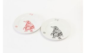 ペア6号皿　ボタニカルアニマル レッド・ブラック　ペンギン 172111_CY18003