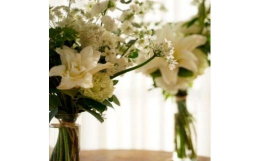 【CF-R7hbk】t171tmf　《12ヵ月定期便》花束一対 お供え 初回花瓶付L 定期便 定期コース 全12回 初回花瓶付き 延命剤付き お供え 花束 一対 花びん 生花 仏花 供花 花束 花 法要 お盆 季節のお花 供花 お供え
