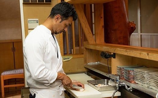 【訳あり】絶品塩もつ鍋セット（1.8kg）