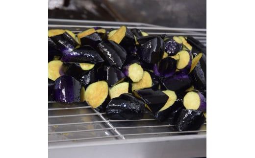 【CF-R7hbk】ナスを揚げただけなのに 3kg 3キロ なす 茄子 なすび 野菜 国産 おかず お弁当 カット野菜 夏野菜 淡色野菜 惣菜 レンジアップ アレンジレシピ 美味しい おすすめ 食品 冷凍 配送 高知