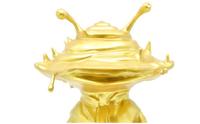 カネゴン』 メタルフィギュア ゴールド 147-026 ふるさと納税 メタル