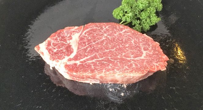 常陸牛 テンダーロイン（ フィレ ） 200g 和牛 国産 お肉 肉 ヒレ ヘレ ブランド牛 霜降り 霜降 牛肉 ヒレ肉 ギフト 贈り物 お祝い 贈答 200グラム ( 茨城県共通返礼品 ) [AZ002us]