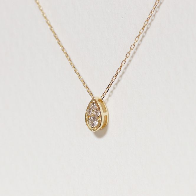K18 0.06ct しずくダイヤモンドペンダント　BQ-229