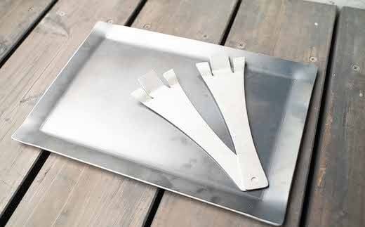 鉄板 アウトドア A4サイズ 板厚3.2mm 小手付き [リョーユウ工業 福岡県 宇美町 um40azo920003] キャンプ BBQ バーベキュー プレート 軽量 キャンプ用品