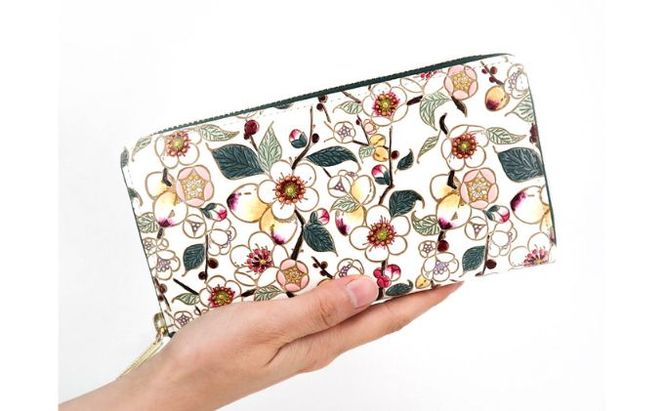 【文庫屋大関】 大容量　ぐるっとファスナーの長財布　梅花（メイホア）【皮革工芸品】 ファッション小物 民芸品 