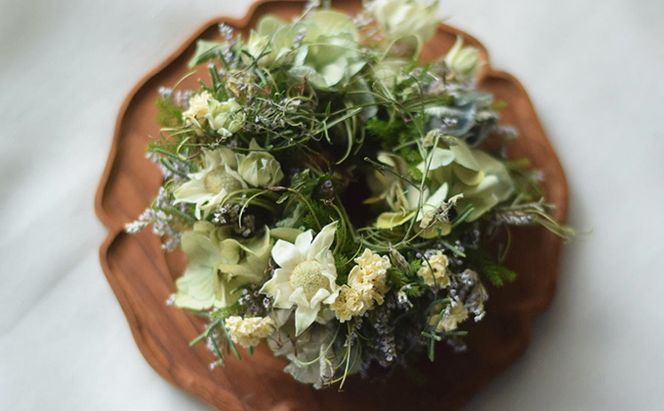 こだわりを紡いだドライフラワー リース（大） インテリア 雑貨 壁掛け 植物 お花 おしゃれ 玄関 リビング ドア 店舗 お店 飾り お花のリース 