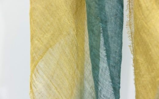 石垣島の藍染工房 島藍農園 大判リネンストール（藍福黄グラデーション） KB-177-ai