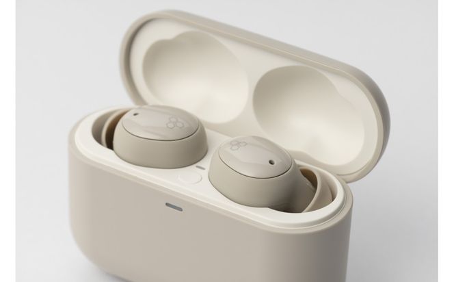 極小ワイヤレスイヤホン final ZE500 for ASMR 【CREAM】 入眠 / リラックス / ラジオ / VR / バイノーラル / ASMR / 360オーディオ 141305_DC54VC02