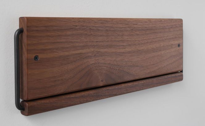 Sneaker wall スニーカーウォール  SW-450WN ウォールナット（おおよそ2足収納 ウォルナット無垢材 壁掛け 木製 シューズラック スリッパラック）【配達不可：沖縄・離島】 雑貨 日用品 家具 