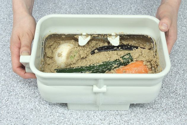 ハンドルかき混ぜ式ぬか漬け器「ぬか楽アルファ」 雑貨 日用品 