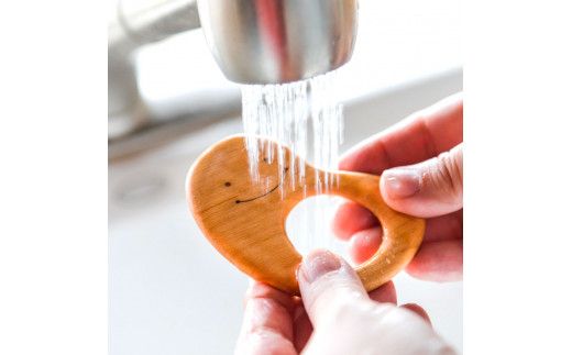 【CF-R7hbk】YKS010　山のくじら舎 歯がため 2個入 巾着付き かわいい 歯固め 赤ちゃん ベビー 幼児 0歳から ギフト 包装 ラッピング プレゼント 贈り物 贈答 出産祝い 誕生日祝い のし 熨斗対応 高知県産