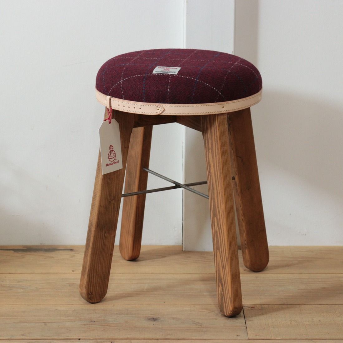 ハイスツール [ボルドー]HARRIS TWEED(ハリスツイード) Z127VC02