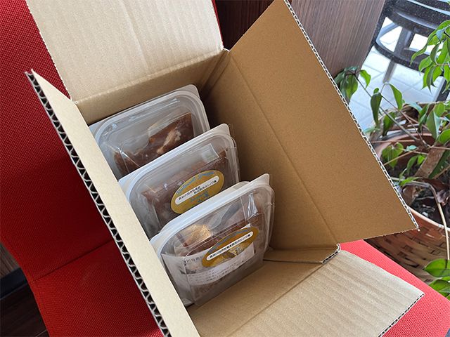 熟成豚肉 シノワ風 3パック セット 詰め合わせ 長谷川自然牧場 レストラン山崎 冷凍 加工肉 加工品 豚 豚肉 お肉 肉 おつまみ つまみ 惣菜 おかず 夕飯 温めるだけ 簡単調理 熟成豚 青森 青森県 鯵ヶ沢町