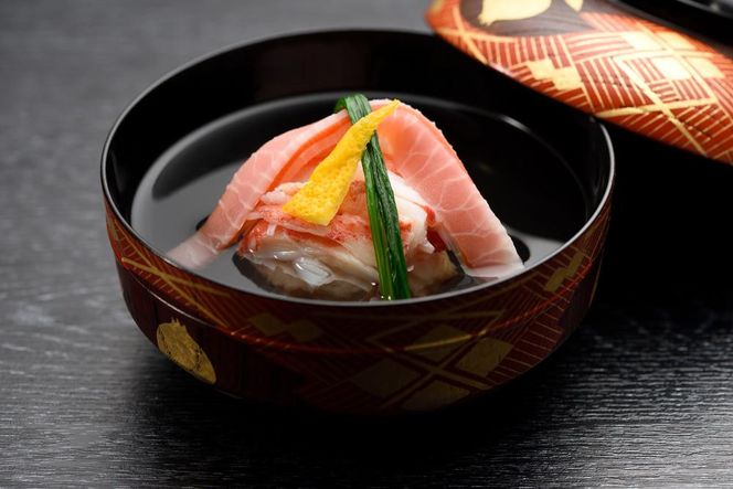 【下鴨茶寮本店】懐石【特別膳】ペア食事券｜京都 老舗料亭 人気店［ 京都 老舗 料亭 ランチ・ディナー共通 食事券 旧三井家下鴨別邸の観覧付き 人気 おすすめ グルメ 京料理 京懐石 送料無料 ふるさと納税 ］ 261009_A-AF019