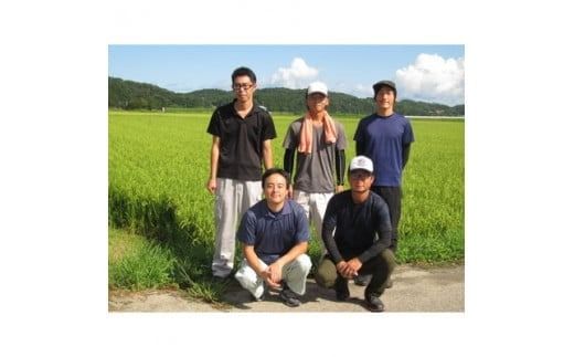 【新米受付・令和8年産米】新潟県村上市岩船産　特別栽培米コシヒカリ15kg (5㎏×3ヶ月コース）1013011N　定期便 毎月 新米予約 お米 白米 こしひかり 精米 村上市