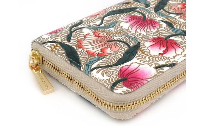 【文庫屋大関】 大容量　ぐるっとファスナーの長財布　ノースガーデン＜コーラル＞【皮革工芸品】 ファッション小物 民芸品 