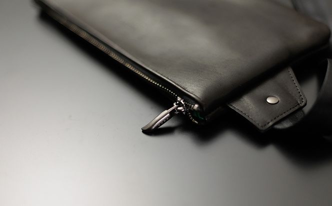 Tajima Cowhide サコッシュ / 革バッグ ブラック メンズ レディース 軽量 約250g バッグ かばん カバン 鞄 黒 日本製 豊岡製 循環型ブランド タジマ カウハイド DLP