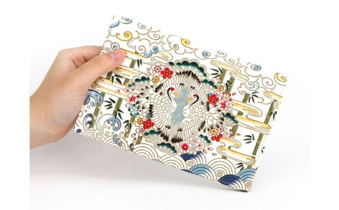 【文庫屋大関】パーソナルホルダー　むかい鶴【皮革工芸品】 民芸品 雑貨 日用品 鶴のデザイン 