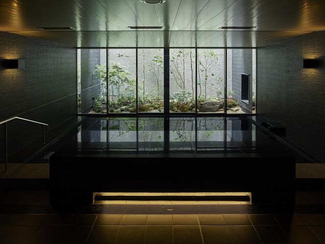 【ホテル ザ セレスティン京都祇園】１泊朝食付ペア宿泊券《スーペリアツイン》｜東山 清水 有名観光地 人気ホテル［ 祇園 清水寺 花見小路 好立地 ホテル 宿泊券 2名 ミシュラン ラグジュアリー 大浴場癒し 人気 おすすめ 宿泊 旅行 観光 ふるさと納税 ］ 261009_A-LA121