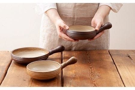 【年内発送】アヒージョ 鍋 小 （ 濃い茶 ） 《糸島》【窯元ろくろ /浅見大輔】食器 調理器具 直火 オーブン [AUJ002]