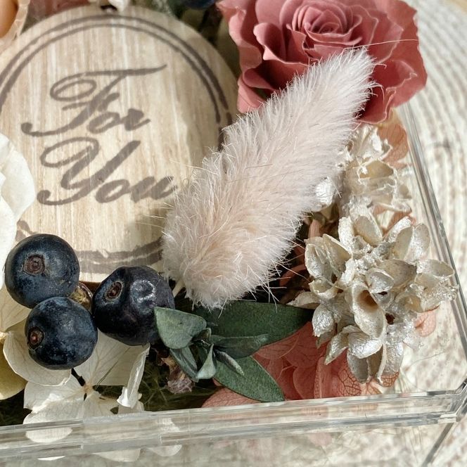 プリザーブドフラワー　エミュ　春日部市　シュガーパイン(AJ252)