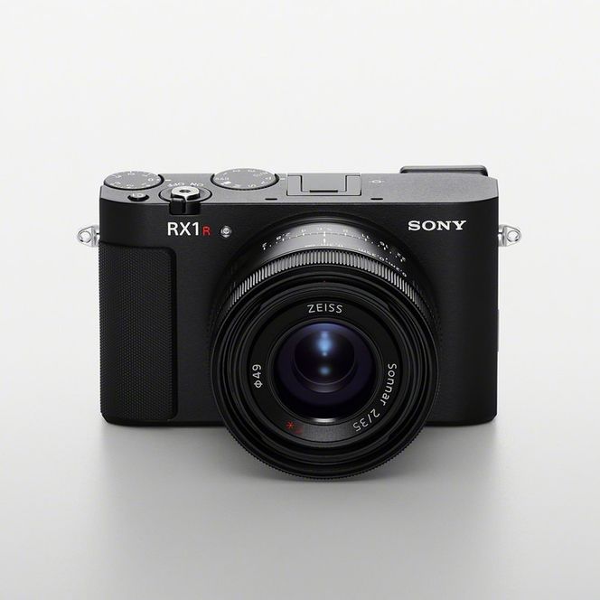 ソニー デジタルスチルカメラRX1R III（DSC-RX1RM3） ｜ カメラ 単焦点 レンズ デジカメ 小型化 手のひらサイズ レンズ一体型