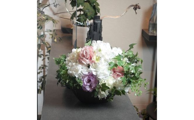 フラワーアレンジメント 【数量限定訳ありアウトレット】お供えアーティフィシャルアレンジメント「メモリアル」 アーティフィシャルフラワー 造花 ダリア トルコキキョウ アジサイ アイビー 墨田区 東京都