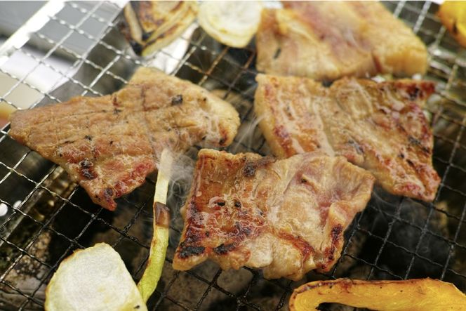 豚肩ロース やわトン 味付き 味噌だれ入り 230g 4パック 計920g [たなかホルモン 北海道 砂川市 12260788] 豚 肩ロース ロース スライス 豚肩 豚肉 焼肉 焼肉用 焼き肉 小分け 冷凍 国産
