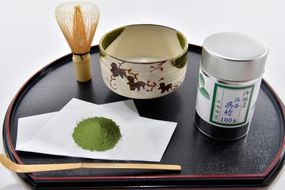 初めてのお抹茶セット〈宇治抹茶 抹茶 お茶 茶 緑茶 粉末 セット 初心者向け 茶道〉 飲料類 