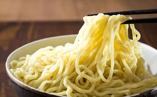 うま辛 つけ麺340g（2食入り）×2パック（4食分） 北海道で人気 ラーメン ちぢれ麺 釧路ラーメン 冷蔵 森谷食品 一人暮らし セット おかず ご当地グルメ 北海道 釧路町 釧路超 特産品 121-1224-141-002