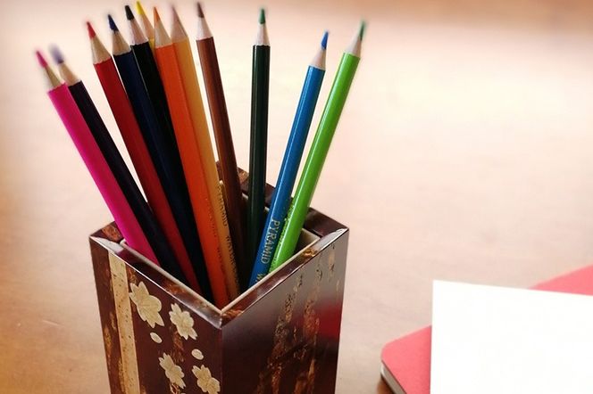 角館樺細工《冨岡商店》ペンスタンド 春秋 角館工芸協同組合|02_kdk-766901