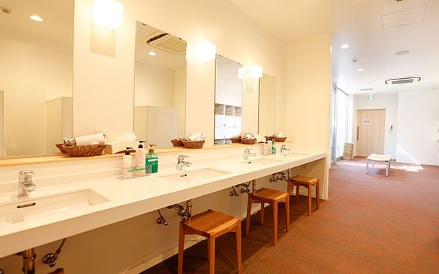 庄内町 ギャラリー温泉 町湯 11回入浴券 温泉 チケット 入浴 ロウリュ サウナ 源泉かけ流し 低張性アルカリ性単純温泉 タオル付き 入浴券 利用券 体験 観光