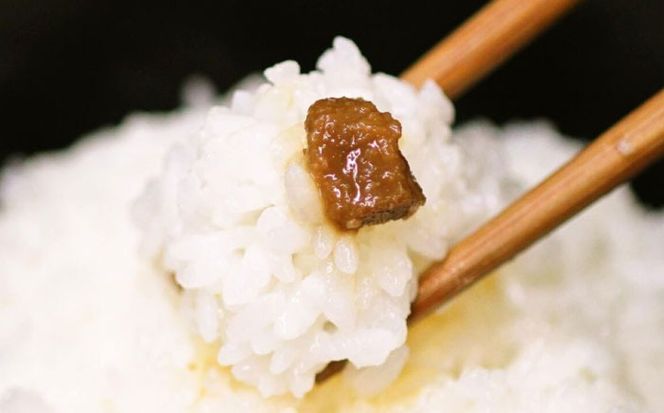 【東洋のチーズ】琉球王朝秘伝製法 豆腐よう(小) 10個セット (泡盛30度漬・唐辛子入り) 沖縄 つまみ 詰め合わせ お土産 ギフト 沖縄市 / 琉球T&P合同会社[BCDO009]