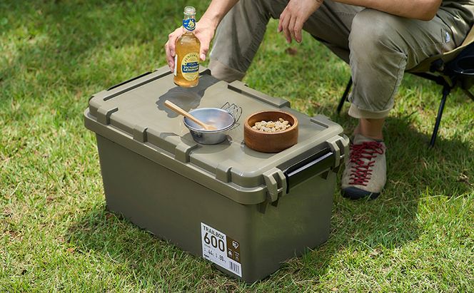 収納ボックス 44L 収納ケース TRAILBOX600 TRB-600 カーキ アイリスオーヤマ コンテナボックス 蓋付き ストッカー バックル付き アウトドア キャンプ レジャー 車用 ボックス 工具 屋外 防災 雑貨 日用品 備蓄用 