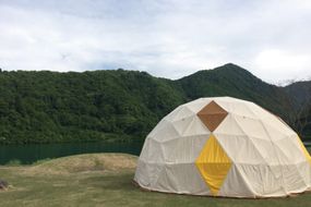 ドームテント／グランピング ドームテント（直径6～7ｍ、高さ3.5ｍ）テント オーダーメイド キャンプ グランピング アウトドア 防災 日本製