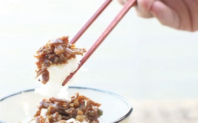 熊野牛しぐれ煮　約80g×2パック / しぐれ煮 牛 牛肉 和牛 肉 国産 小分け ご飯のお供 簡単調理 山椒【sim201A】