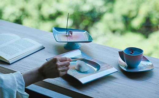 iroikoi 波形置皿 湖上の桜 工芸品 食器 皿 山中漆器 F6P-3334