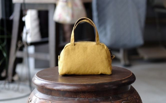 経浮花織 ランチポーチ 瓢虫柄 (黄色・青緑系織物) ハンドバッグ 手提げバッグ 小さめ おしゃれ レディース 沖縄市 / FABRIC SHOP MINAMI[BCCS001-02]