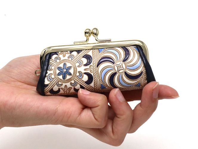 【文庫屋大関】印鑑ケース　錦紗＜紫＞【皮革工芸品】 ファッション小物 民芸品 