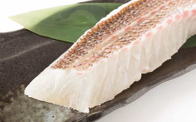 海鮮丼 7種盛り合わせ 1人前 糸島市 / 塚本鮮魚店 刺身 魚[ARO001] 刺身 鯛 マグロ かんぱち えび サーモン いくら アオリイカ ケンサキイカ