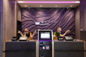 【変なホテルプレミア 京都八条口駅前】1泊朝食付 ペア宿泊券《ツインルーム》 ［ 京都 旅行 宿泊 ホテル 旅館 人気 おすすめ 割引 チケット クーポン トラベル 宿 観光 グルメ ふるさと納税］  261009_A-LA064