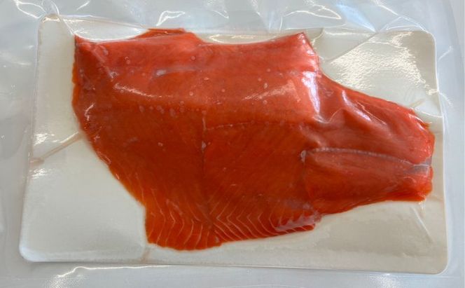 北海道 道東沖 刺身紅鮭 250g×1パック 紅鮭 刺身 鮭 冷凍 サケ 紅サケ 