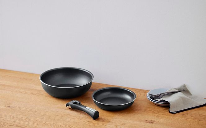 フライパン セット ih アイリスオーヤマ 鍋 3点セット NTF-SEI3 ブラックメタリック 取っ手が外せるフライパン なべ IH対応 ガス火 ダイヤモンドコーティング 調理器具 調理用品 家電 新生活