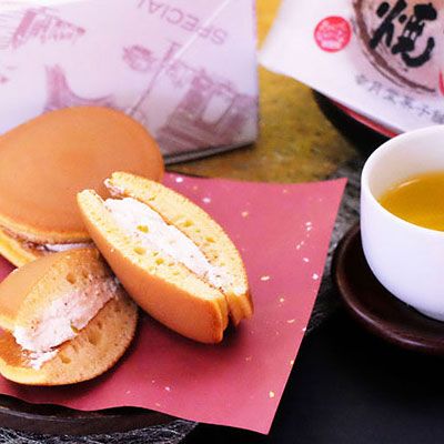 冷凍 冷たく食べる  自家製いちじくの生どら焼き(4個入)  4個  生どら焼き スイーツ 和菓子 生クリーム どら焼き お菓子 おかし おやつ どらやき いちじく イチジク 無花果