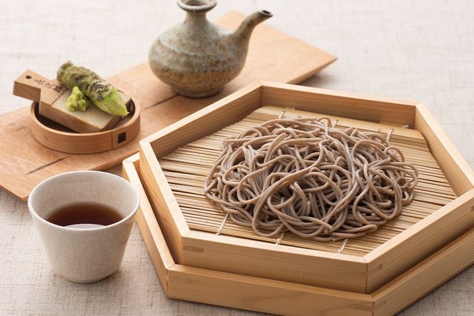 伊之助めんのそばづくしセット【麺 のし お中元 お歳暮 贈り物 ギフト 食べ比べ 健康 無添加】(H019105)