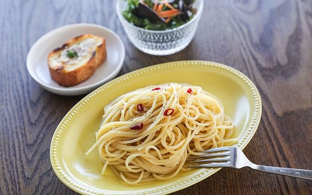 庄内発酵堂 ニンニク塩麹 160g×1個 発酵調味料 簡単 美味しい 万能調味料 国産 健康 腸活 麹 米糀 塩麹 添加物不使用