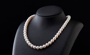 五つ星級の真珠！オーロラ艶！ラウンド7.5-8.0mm アコヤ真珠ネックレス・ピアスorイヤリングセット Z-83