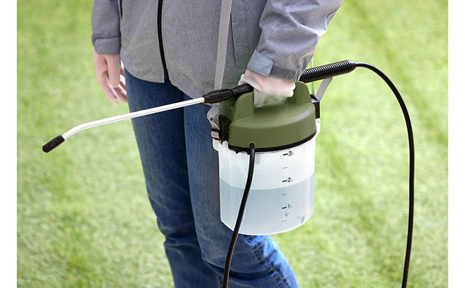 電池式噴霧器IR-N3 噴霧器 電池式 霧吹き アイリスオーヤマ 3L 散布噴霧機 タンク ノズル 除草 園芸 消毒 除草剤 庭 噴霧 噴射 薬剤 薬品 撒き 電動 家庭用 肩掛け 背負式 液肥撒き 除草剤散布 液肥 雑草防止 雑草対策 雑草除去